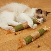 Juguete extragrande de hierba gatera de 15 cm (5,9 pulgadas) - Juguete masticable relleno de hierba gatera natural para todos los gatos, para patear,