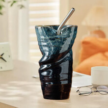 Mug de voyage en céramique isotherme de 500 ml (17 oz).