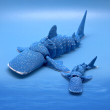 1SET 7.5CM + 20CM ( BLUE ) 3D Printed Articulated, Highly Realistic Whale Shark Home Decor Figurine