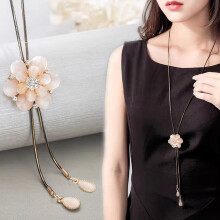 Hochwertige, verstellbare Strickkette im koreanischen Stil für Damen, Katzenaugen-Stein-Blumenquasten-Anhänger, vielseitige Modekette (1*Kette)
