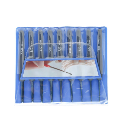 Set croșete ergonomice 17 buc cu husă din PVC 1