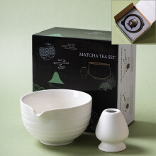 Handgefertigtes Matcha-Schalen- und Besenhalter-Set aus natürlichem Ton