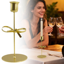 Castiçal cônico de metal dourado com laço de borboleta – 16,8 cm