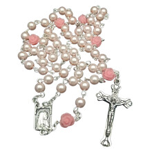 Collar con colgante de cuentas de cristal en forma de rosa cristiana