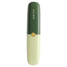 Éplucheur à légumes 2 en 1 en acier inoxydable, multicolore, outil de cuisine portable compatible avec les pommes, les carottes et les concombres.