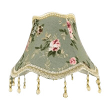 Abat-jour floral vintage, 25 x 18 cm, tissu vert, compatible avec les lampes sur pied, décoration élégante pour salon et chambre.