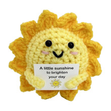 Ručně háčkovaná plyšová hračka Sunshine - žluté slunce