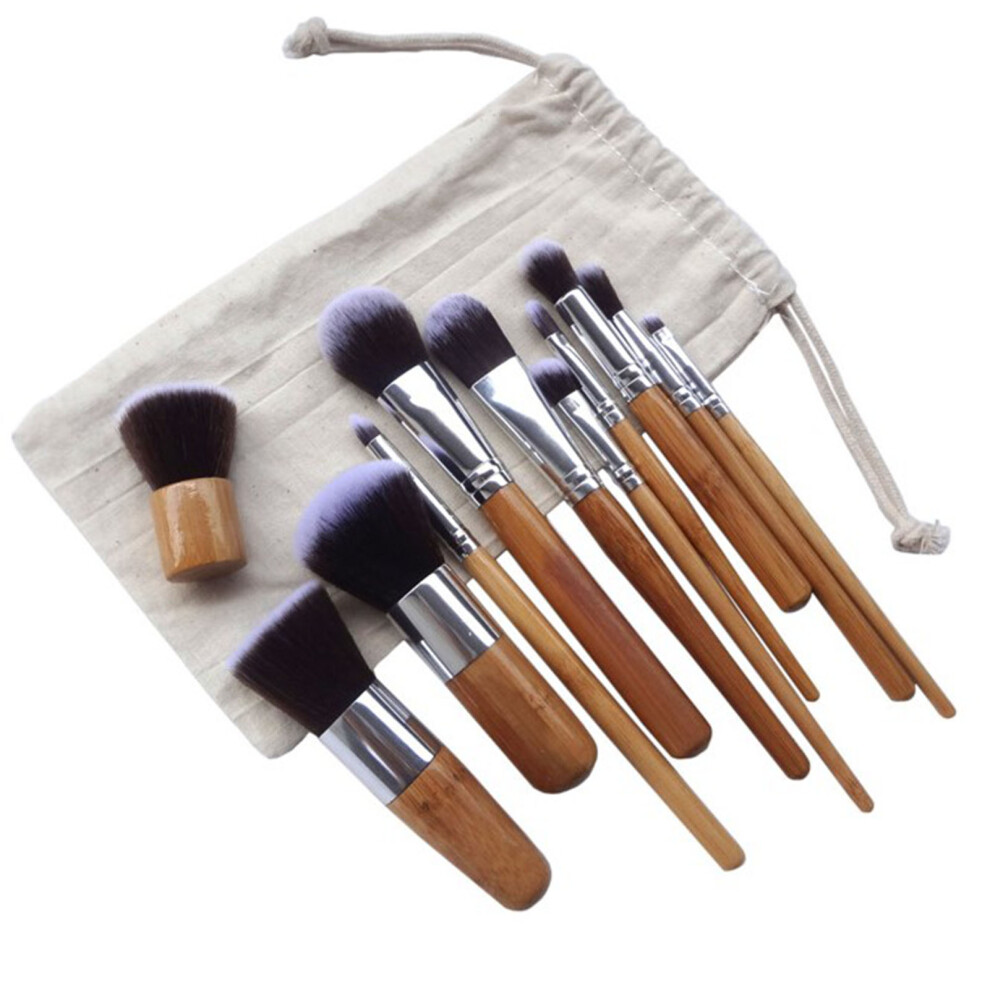 Premium Makeup Brush Set 11 Pcs Fine Workmanship with Cloth Storage Bag