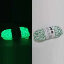 Luminous Crochet Yarn – Soft Polyester DIY Knitting Thread for Scarves, Hats & Home Decor – Light in the Dark