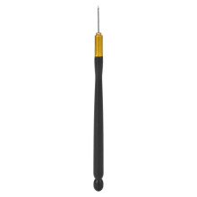 Aguja de ganchillo para bordado con mango de plástico negro