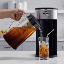 Eistee- und Kaffeemaschine mit Brührohr, 2,75 l