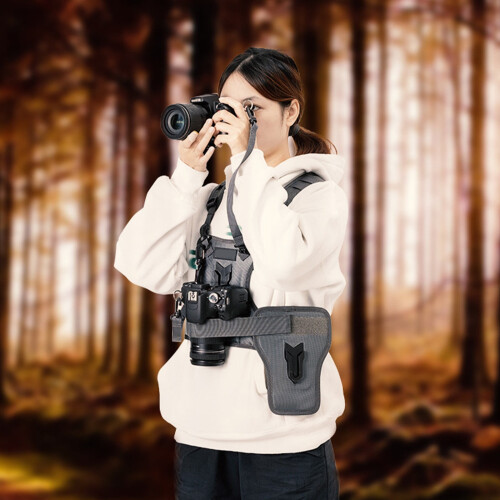 Brustgurtweste für zwei DSLR-Kameras 1