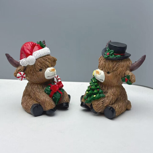 Koebeeldje van hars, kerstster, kerstboom, snoepstokkabouter 2