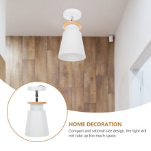 Plafonnier d'allée blanc, luminaire d'intérieur au design moderne et efficace.