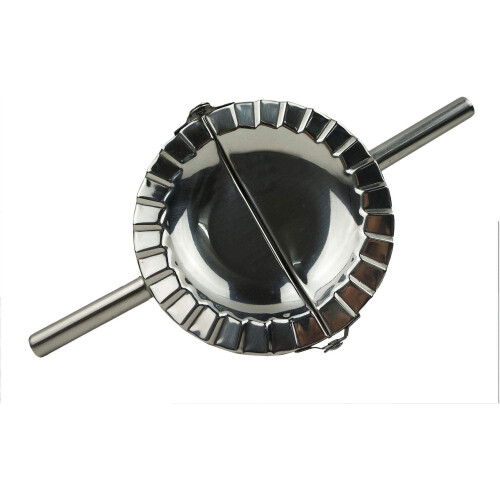 Teigtaschenformer aus Edelstahl mit langem Griff