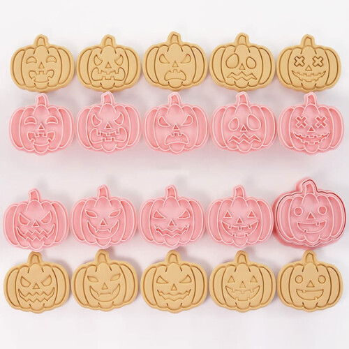 10Pieces Plastic Pumpkin Cookie Cutters Set for KidsHa110weenCookie Cutters 2