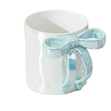 Mug de Noël en céramique de 35 cl avec anse en forme de nœud papillon – Mug à café chaud pour femme, idéal pour les cadeaux et décorations