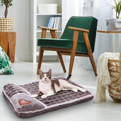 Soft Reversible Fleece Pet Bed Mat for Small Animals 2