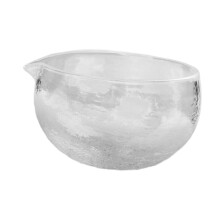 Matcha Bowl with Spout Ceremonial Matcha Chawan for Cold Brew Cold/Hot