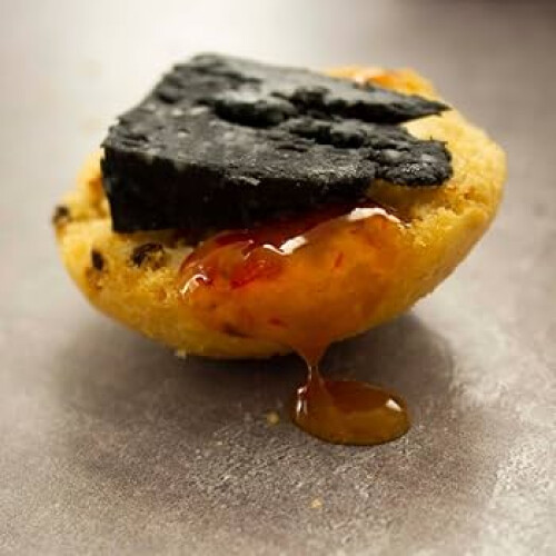 Charcoal Cheddar Cheese 220g x 2 Superb Rich+Creamy Flavour 2