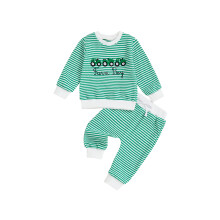 (2-3 Years, Green) Conjunto de otoño para bebé: suéter con bordado de camión, sudadera a rayas y pantalones deportivos.