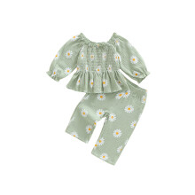(12-18 Months, Green) Conjunto de niña: camiseta de manga larga con hombros descubiertos y pantalón floral. Ropa de otoño.