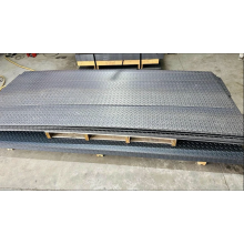 (2500mm x 1250mm x 3mm) Mild Steel Durbar Checker Plate Sheet