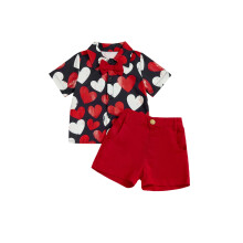 (2-3 Years, Red) Conjunto de 2 piezas para bebé niño: camiseta corta con corazones y pantalones cortos lisos.
