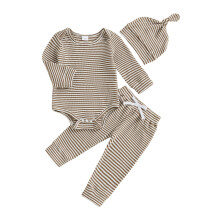 (9-12 Months, Khaki) Completo autunnale per neonati: tutina a righe con scollo rotondo, maniche lunghe, pantaloni e cappellino, set 3 pezzi.
