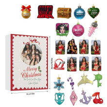 (KATSEYE )Katseye Girl Group Weihnachten Countdown Kalender mit 24 Acryl Dekor als Geschenk