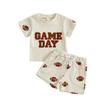(18-24 Months, Beige) Ensemble 2 pièces pour bébé garçon : haut à manches courtes imprimé rugby et short.