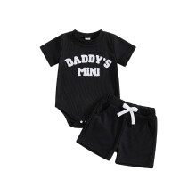 (12-18 Months, Black) Completo estivo neonato: tutina a maniche corte con scollo O e ricamo lettere, più pantaloncini con coulisse.