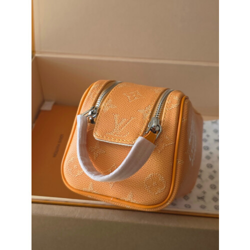 Louis Vuitton Monogram Canvas Zip Pouch Toiletry Bag 2