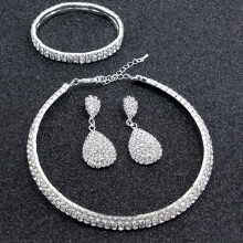(Graphite grey) Bridal Jewelry Set: Necklace, Earrings & Bracelet