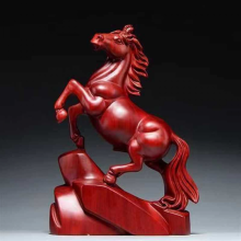 Stehende Pferdefigur – 14 cm große, handgeschnitzte Holzpferdestatue, einzigartige dekorative Kunstfigur für die Wohnzimmerdekoration