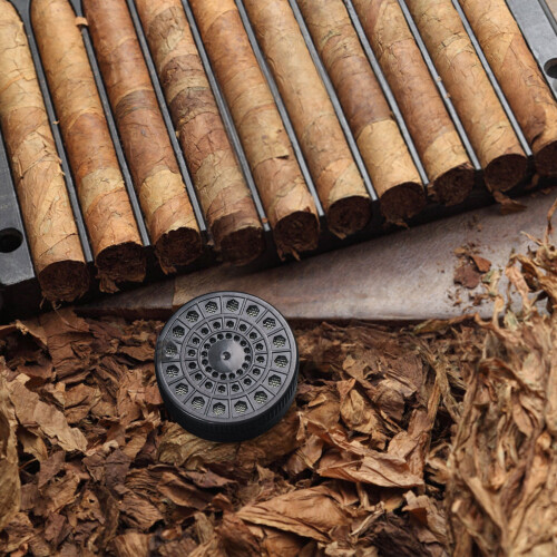 (Large) Premium Cigar Humidor Humidifier - 50 Chars 2