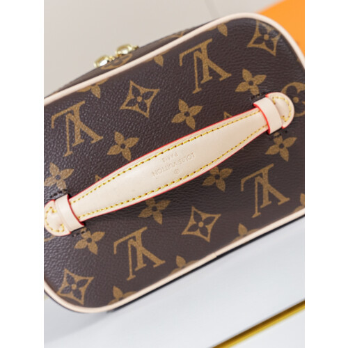 Louis Vuitton Nice Mini Monogram Canvas Toiletry Pouch M44495 20cm 2
