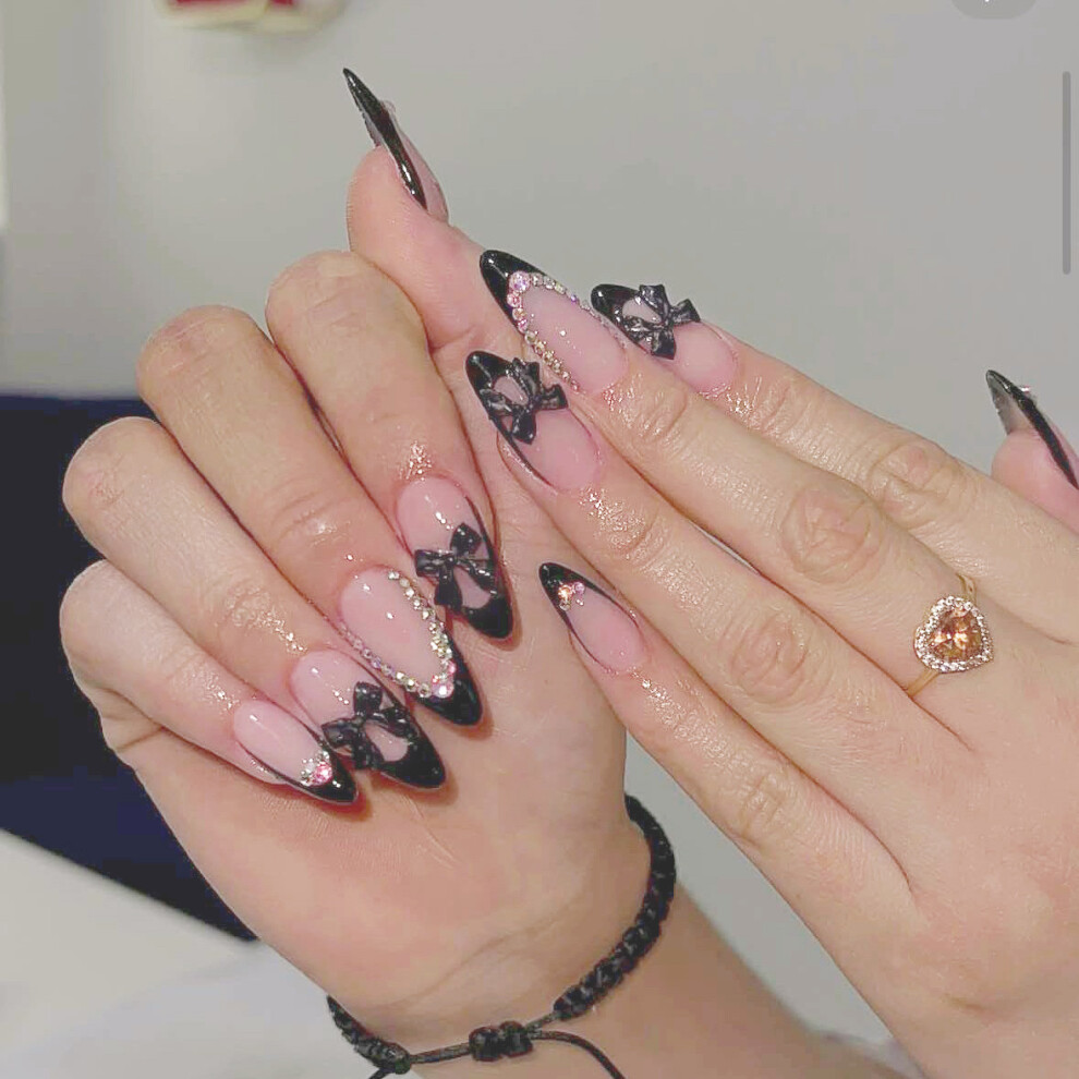 Reach-Tools Black Bowknot Almond Fake Nails For Diy Salon