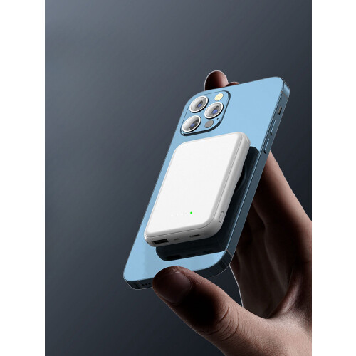 Mini batería externa magnética inalámbrica de 5000 mAh 1