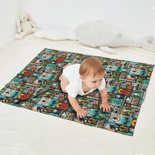 Manta de flanela multicolorida com estampa do Pé Grande, 101,6 x 76,2 cm (40 x 30 polegadas) 1