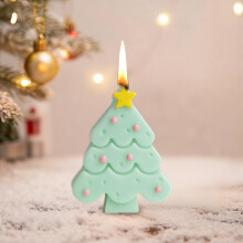 Mini bougie parfumée au sapin de Noël AuroraX avec des ingrédients naturels