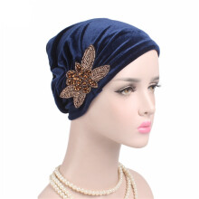 Seductiva Hoofdbanden voor Dames Elegante Zachte Fluwelen Tulband Muts met Kralen Bloemenmuts Chemotherapie Haaruitval Dames Hoofddoek 1 stuk