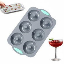 Moule à glaçons en forme de couronne de Noël, plateau en silicone à 6 cavités, réutilisable pour whisky et cocktails, compatible avec les