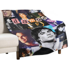 Couverture Damon Salvatore 76 x 102 cm – Plaid en flanelle de micro-laine ultra douce pour canapé, lit, salon – Compatible avec les produits