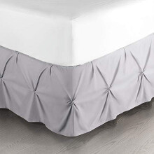 Grijs lavendel bedrok voor een kingsize bed (Cal King) met een hoogte van 14 inch (35,5 cm).