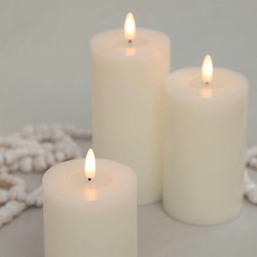 Κερί LED Pillar Ivory με τηλεχειριστήριο που λειτουργεί με μπαταρία 1
