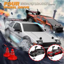 4WD RC Drift Car1: Měřítko 24, dálkové ovládání 2,4 GHz