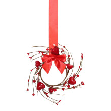 Mini Valentin-napi koszorú műszívekkel és bogyós masnival9,9 cm