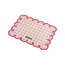 Alfombrilla para comida de gato de 40,6 x 30,5 cm, antideslizante, a cuadros, para cuencos de mascotas, rosa – Compatible con cuencos estándar