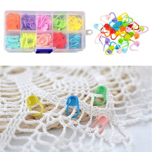 120pcs Plastics Locking Stitch Markers for Crocheting and Knitting with Storage Box
